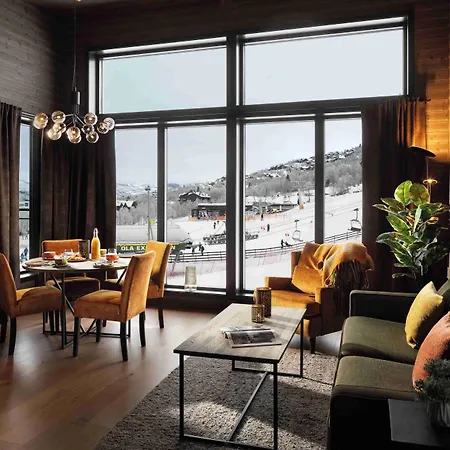 Riddergaarden & Mountain Lodge, Ξενοδοχείο
